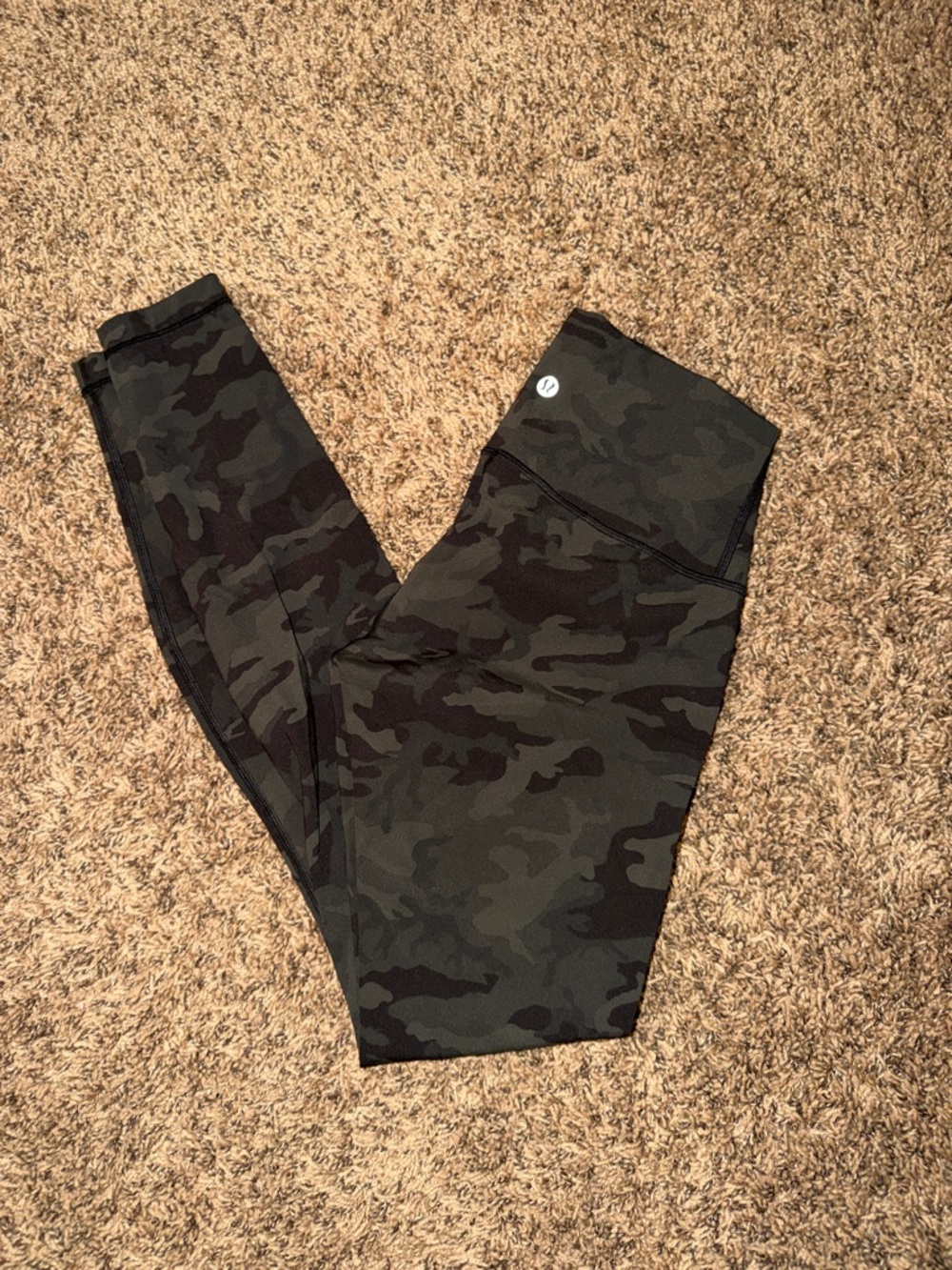 Lululemon Camouflage Leggings - Black/Green